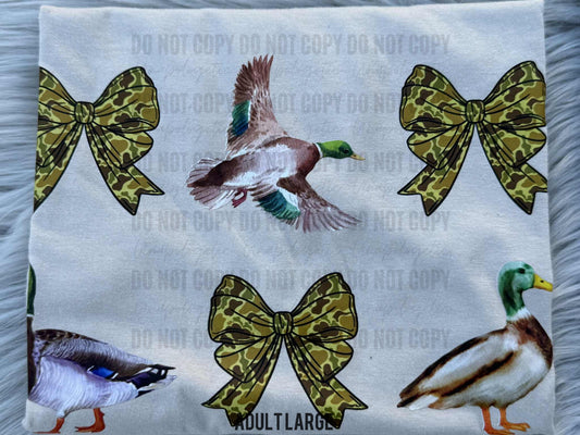 Adult Large Gildan/Tultex - DESTASH