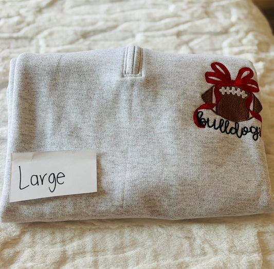 (GILDAN/JERZEES) EMBROIDERED 1/4 ZIP SWEATSHIRT - LARGE - DESTASH