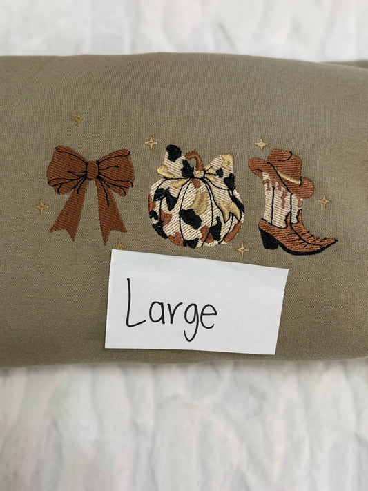 (GILDAN/JERZEES) EMBROIDERED SWEATSHIRT - LARGE - DESTASH