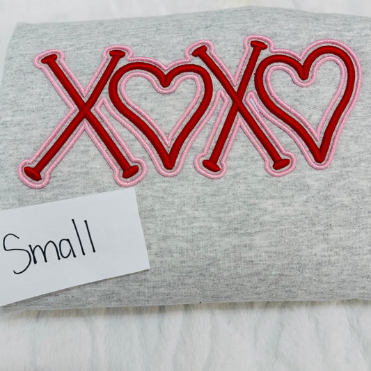 (GILDAN/JERZEES) EMBROIDERED SWEATSHIRT - SMALL - DESTASH